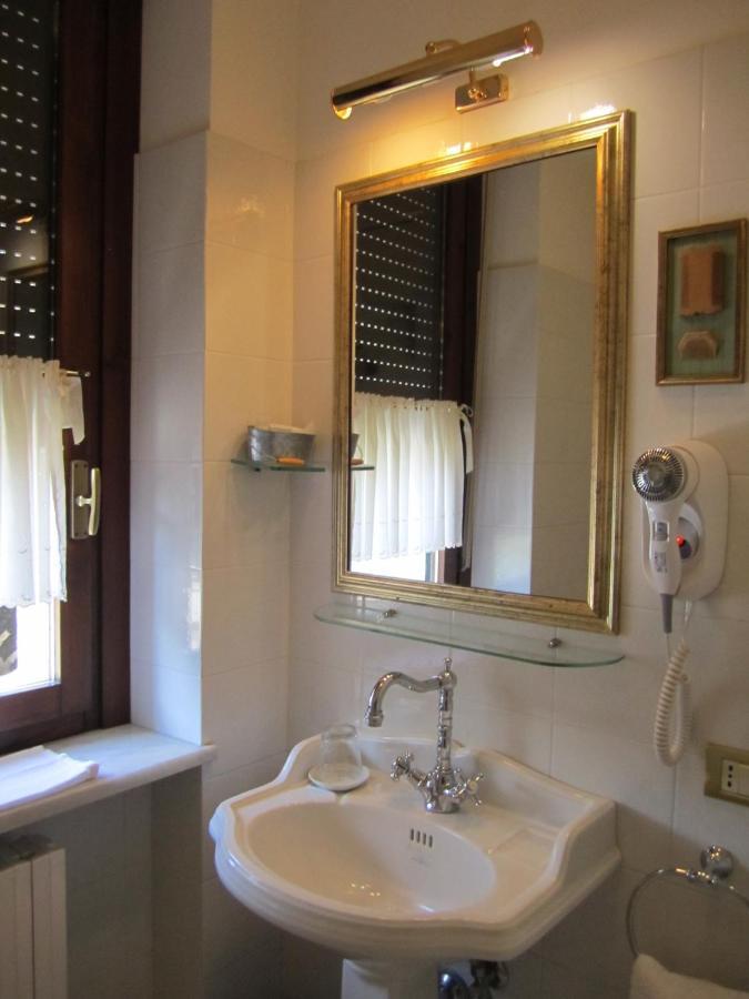 Hotel Villa Castellani Мольяно Номер фото